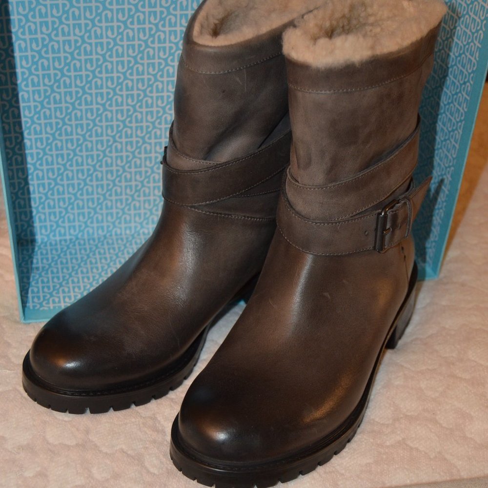 Ross & Snow- Cristiana Leather Moto Boots, Grigio , NIB,  Made in Italy Size 8.5